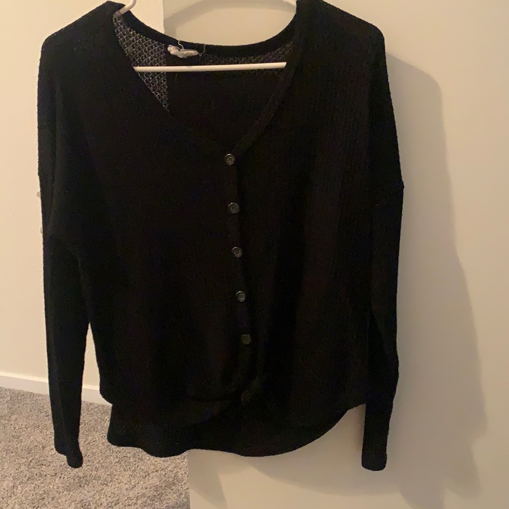 tillys black sweater